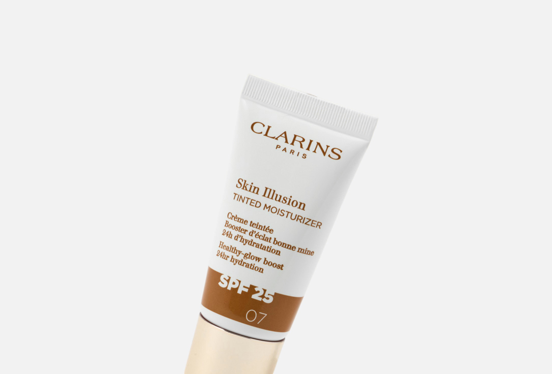 Clarins Moisturizing & Glowing Creamy Foundation SPF 25 Skin Illusion Tinted Moisturizer 07 40 ml Clarins Moisturizing & Glowing Creamy Foundation SPF 25 Skin Illusion Tinted Moisturizer