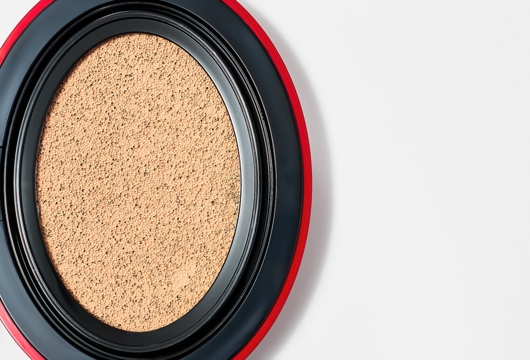 TIRTIR Long-Wear Satin Cushion Foundation SPF 40 Mask Fit Red