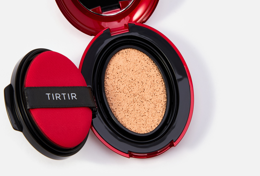 TIRTIR Long-Wear Satin Cushion Foundation SPF 40 Mask Fit Red 17C, Porcelain 4.5 g TIRTIR Long-Wear Satin Cushion Foundation SPF 40 Mask Fit Red