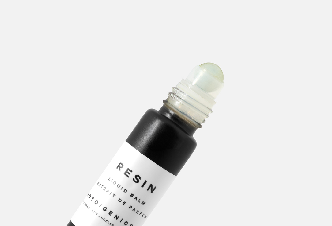 PHOTO-GENICS + CO 2-in-1: Perfumed Roll-On & Balm No.7 Resin 10 ml PHOTO-GENICS + CO 2-in-1: Perfumed Roll-On & Balm No.7 Resin