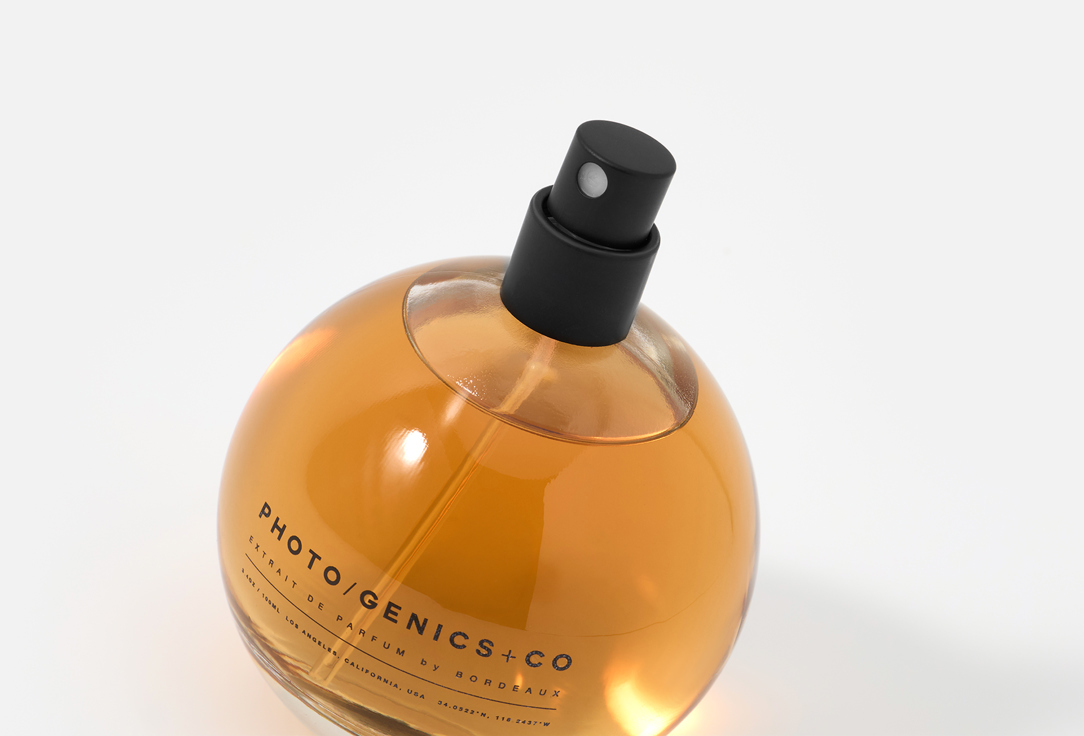 PHOTO-GENICS + CO Extrait de parfum No.1 Hashish 100 ml PHOTO-GENICS + CO Extrait de parfum No.1 Hashish