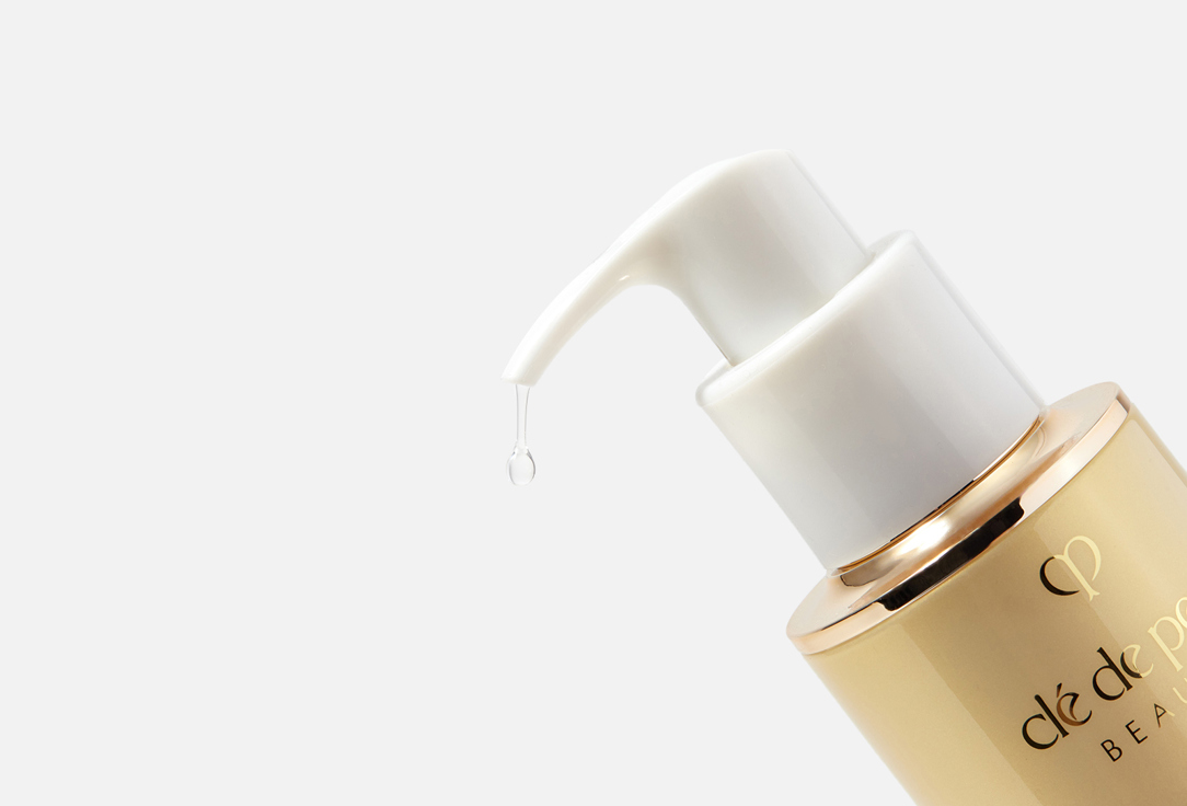 Clé de Peau Beauté Restoring face Cleansing Oil Cleansing Oil