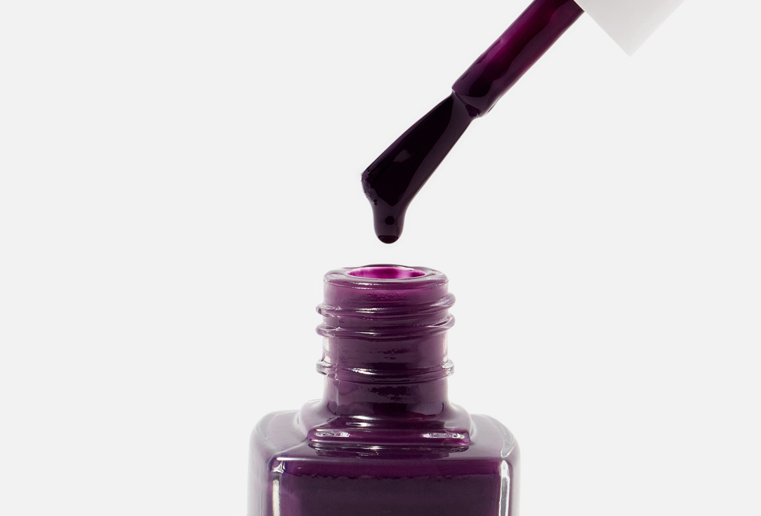 Pastel Cosmetics Nail Polish Classic 49, Deep Purple 13 ml Pastel Cosmetics Nail Polish Classic