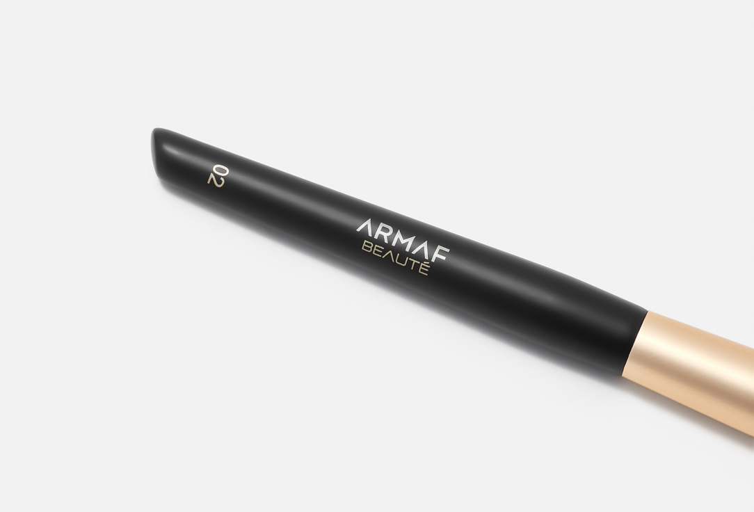 ARMAF BEAUTE Blush Brush Blush Brush 02