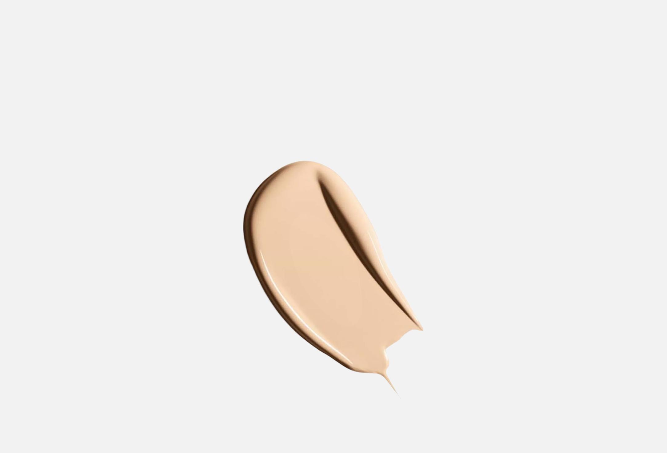 Clarins Longwear Matte Hydrating Foundation Skin Illusion Full Coverage 100.4N 30 ml Clarins Longwear Matte Hydrating Foundation Skin Illusion Full Coverage