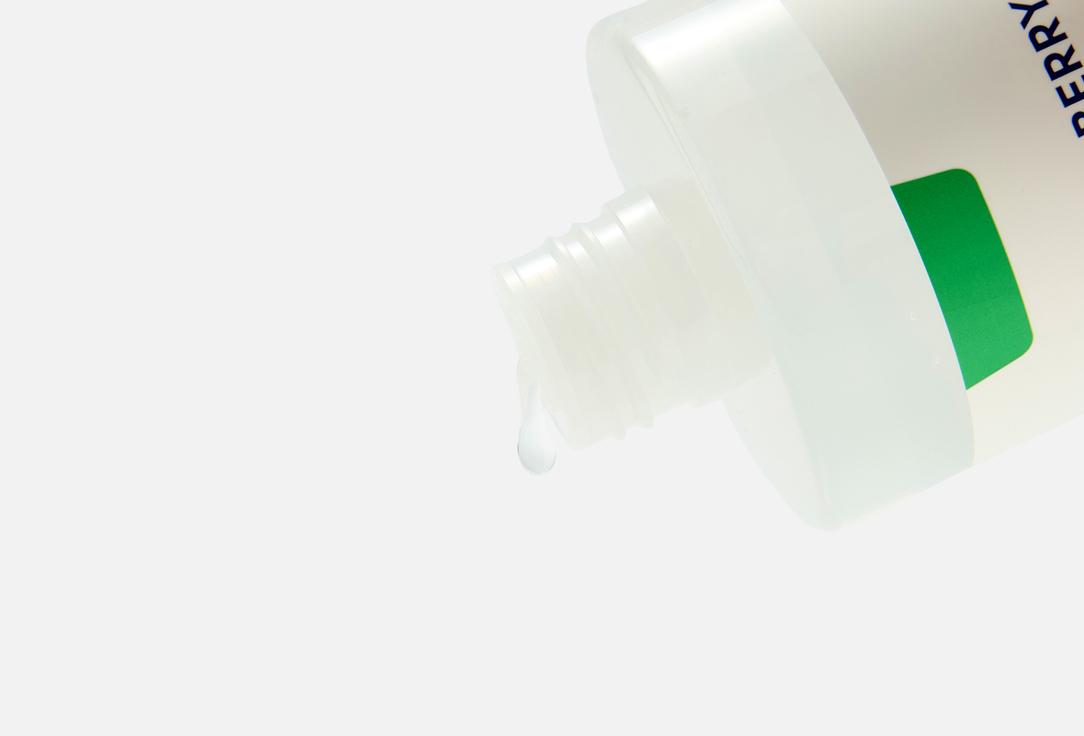 EQQUALBERRY Hydrating Toner Swimming Pool