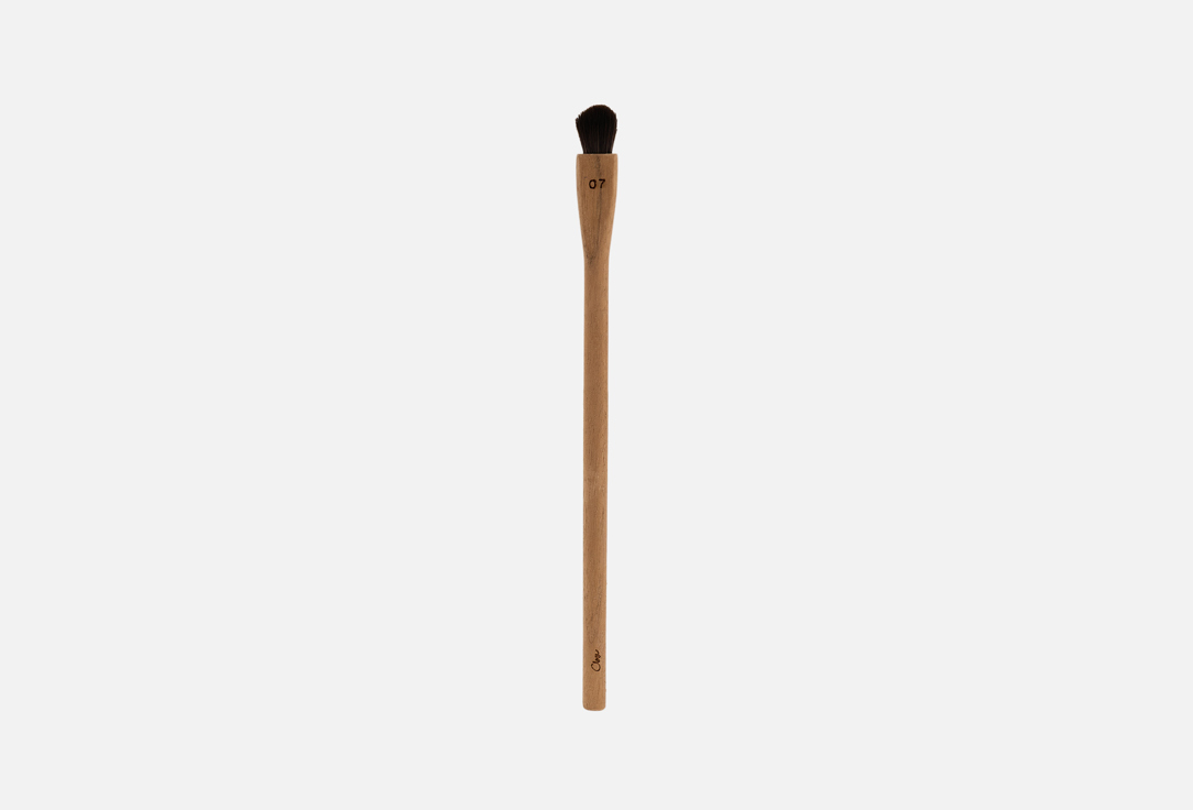 Close Eyeshadow Brush Pinceau Ombreur 1 pcs Close Eyeshadow Brush Pinceau Ombreur