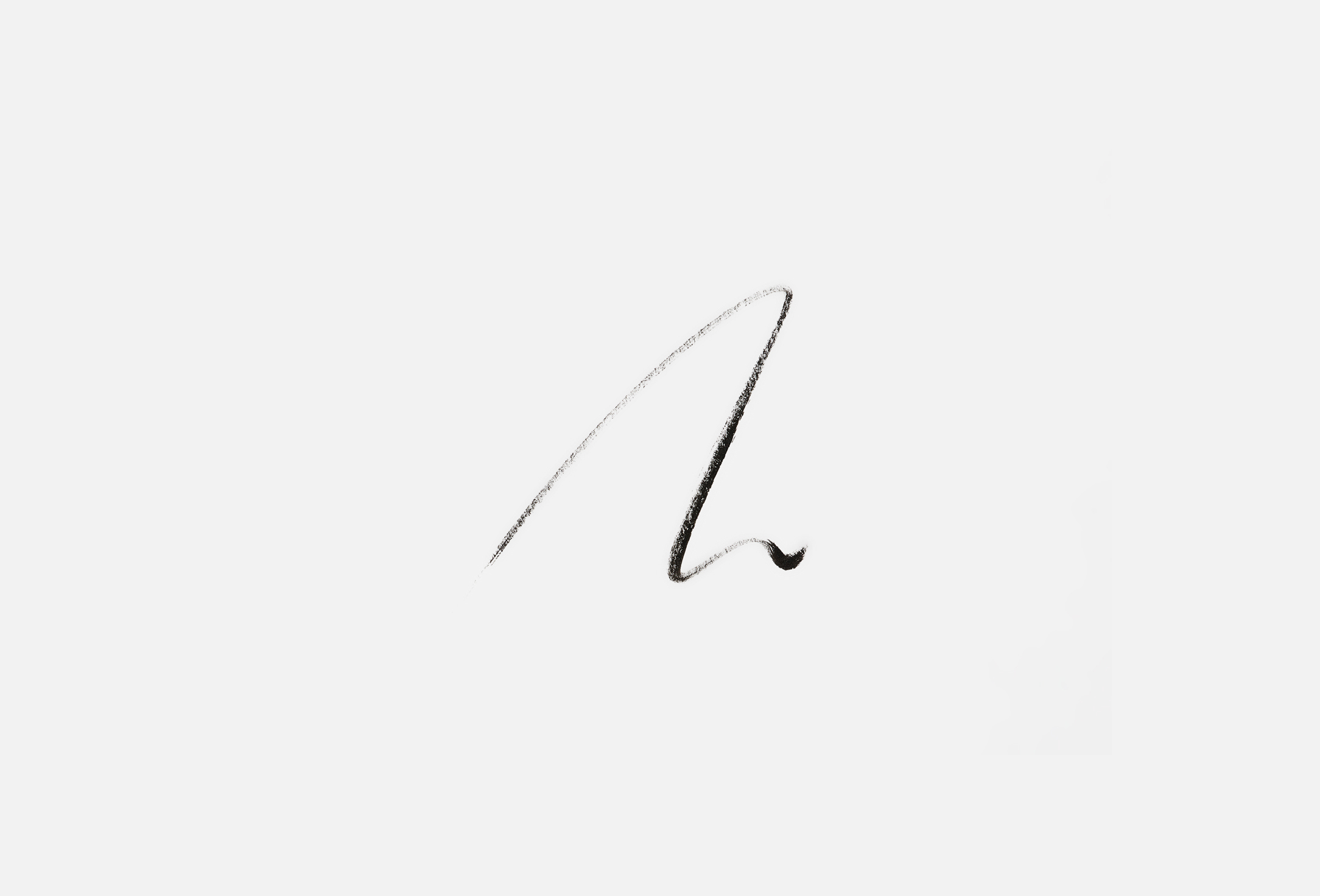 KARA BEAUTY DOUBLE-ENDED EYELINER PEN FELT TIP Black 0.8 ml KARA BEAUTY DOUBLE-ENDED EYELINER PEN FELT TIP