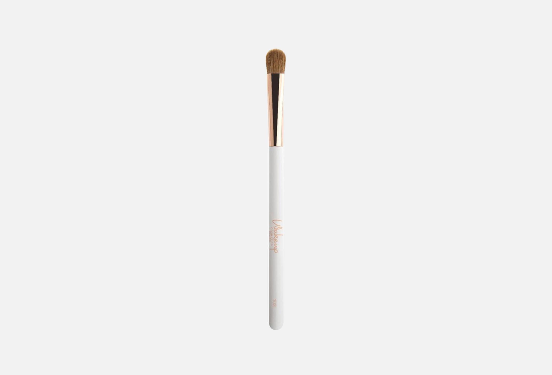Classic Flat Eyeshadow Brush 1