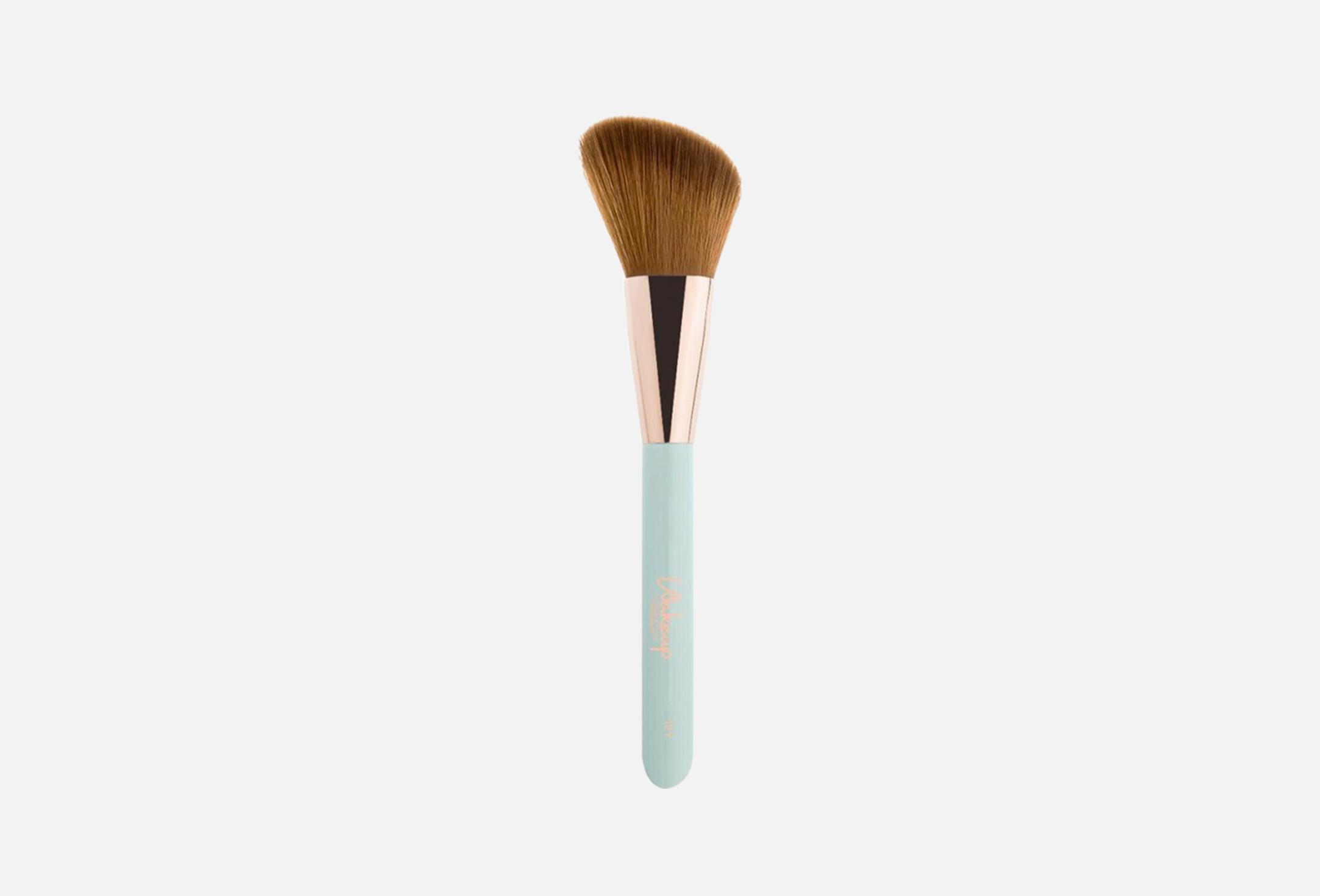 Angled Blush Brush 1
