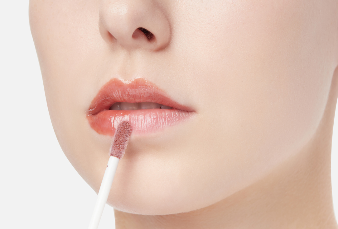Beauty Bomb Moisturizing Glossy Lip Gloss Juicy 13, Cocoa Queen 3.4 ml Beauty Bomb Moisturizing Glossy Lip Gloss Juicy