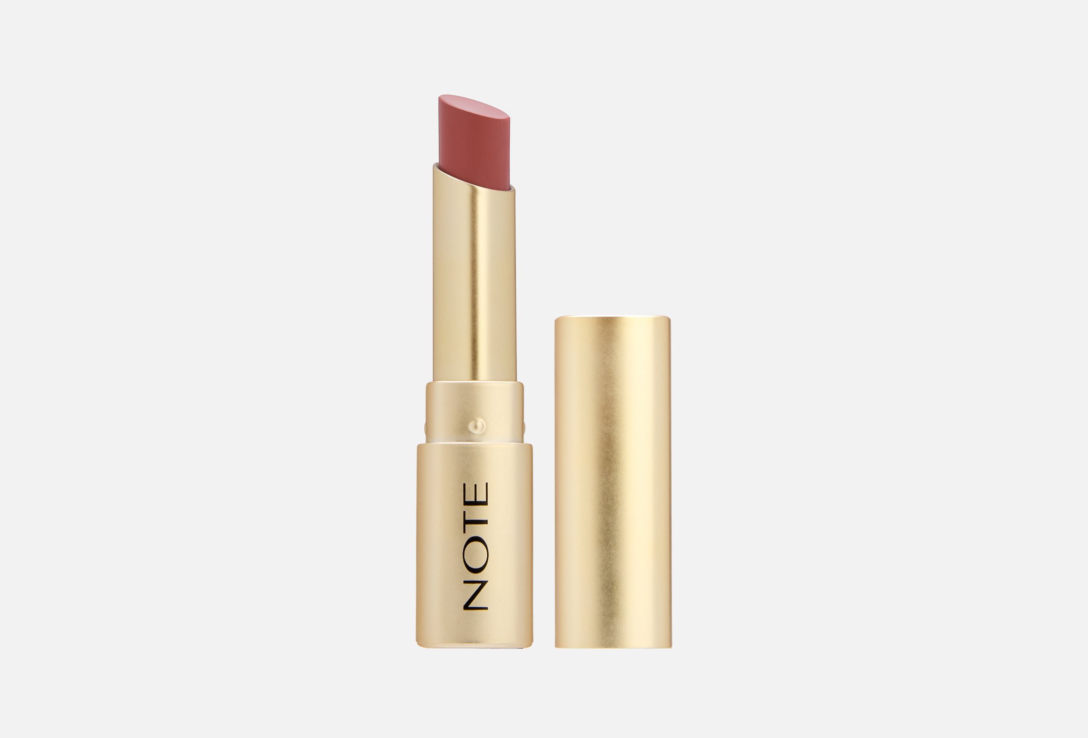 Iconic matte lipstick  3.25 104, Ruler