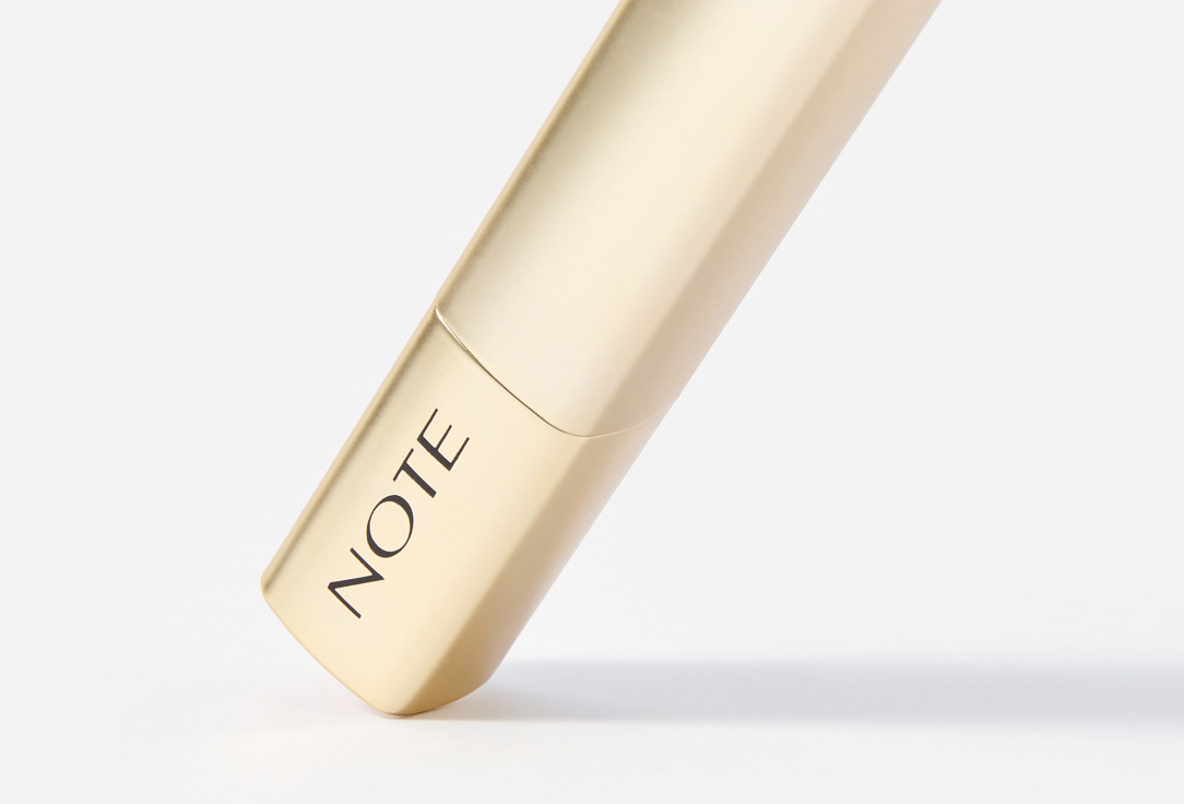 NOTE Lipstick Iconic matte lipstick 111, Fearless 3.25 g NOTE Lipstick Iconic matte lipstick