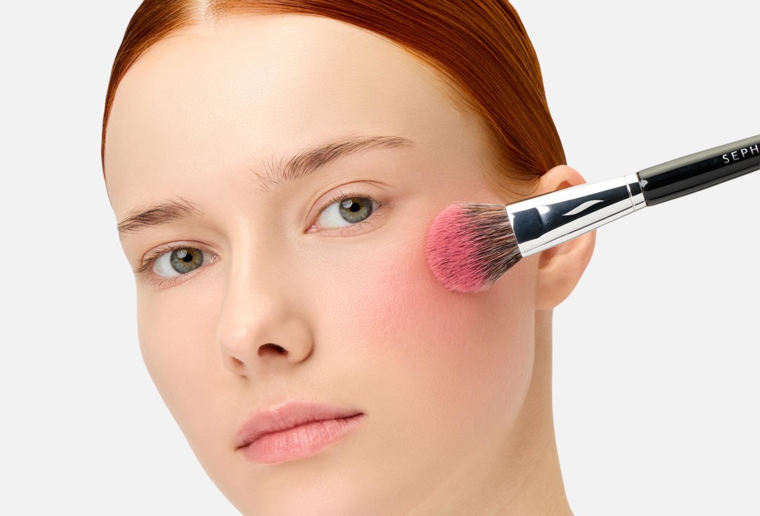 Inglot VELVETY RADIANT BLUSH Rosie Cheeks 17 3.8 g Inglot VELVETY RADIANT BLUSH Rosie Cheeks