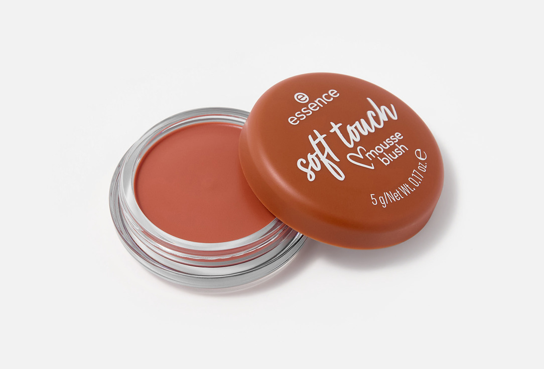 essence Lightweight mousse-to-powder matte blush Soft Touch Mousse Blush