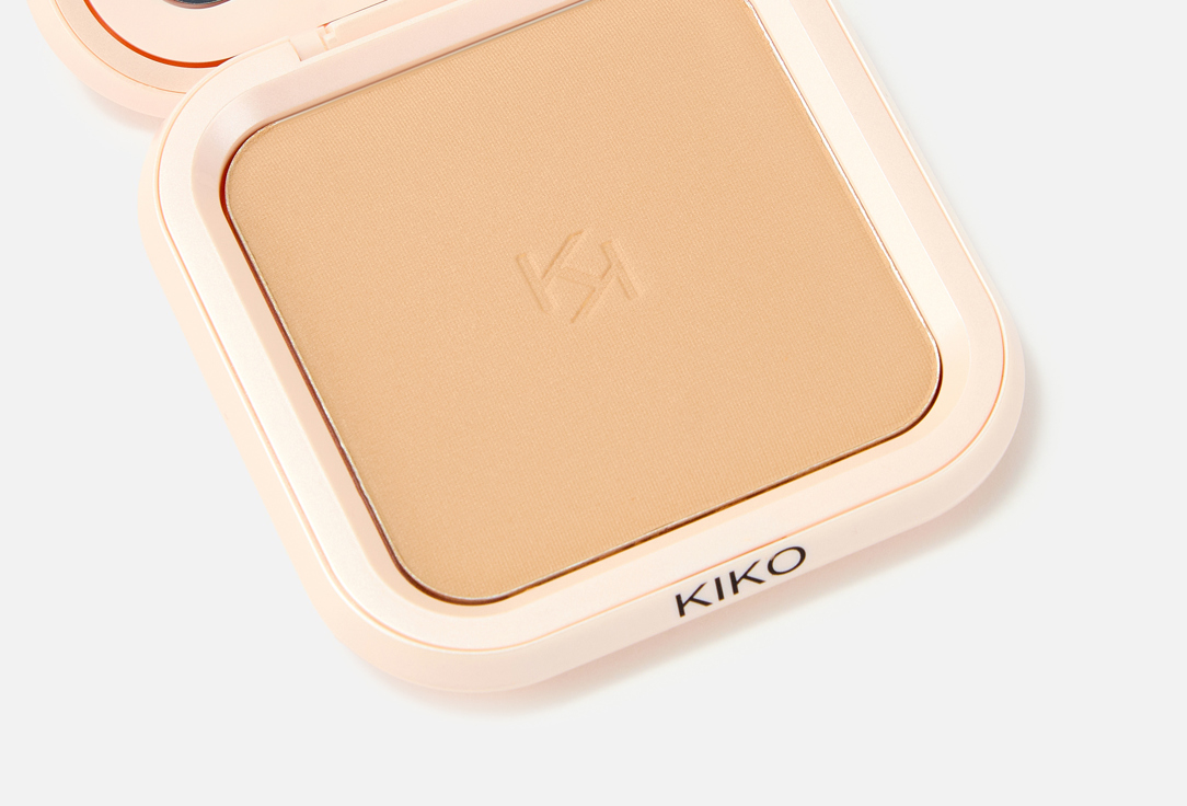 KIKO Milano Moisturizing, smoothing compact powder foundation Skin Lover
