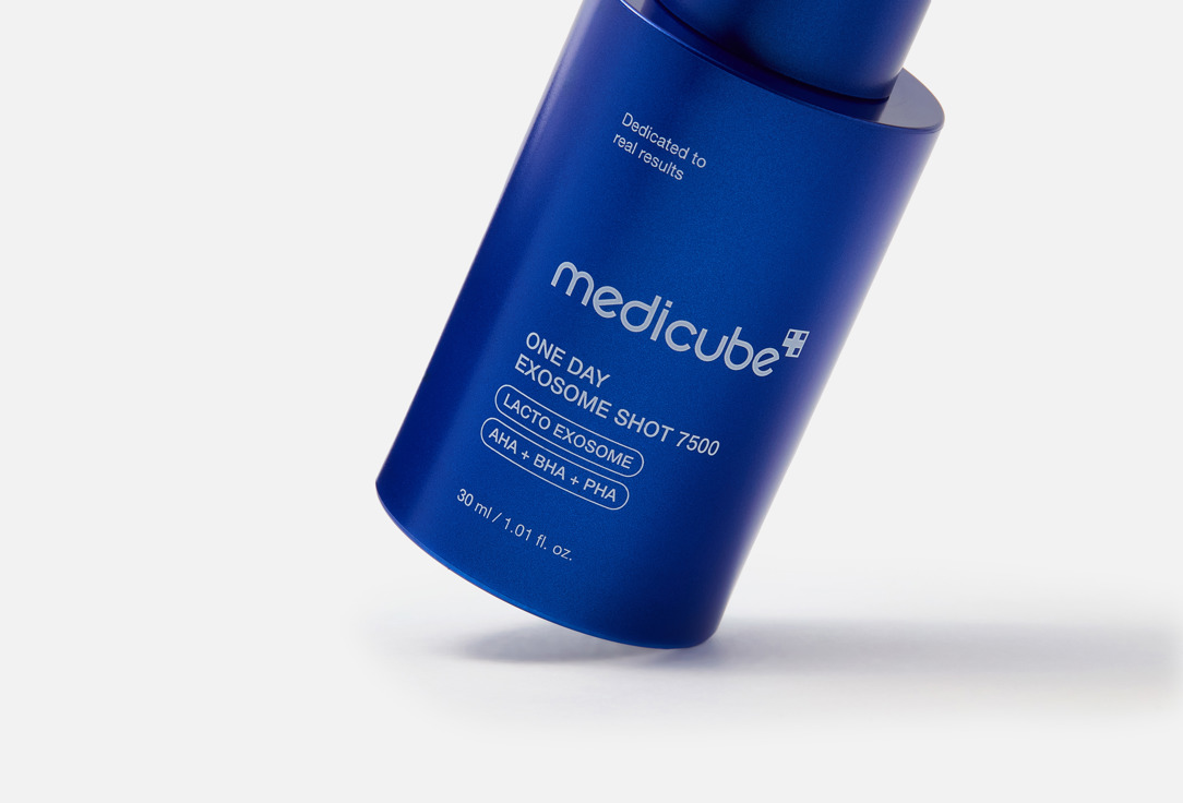 Medicube Pore‑refining micro‑needle Face Serum One Day Exosome Shot 7500 30 ml Medicube Pore‑refining micro‑needle Face Serum One Day Exosome Shot 7500