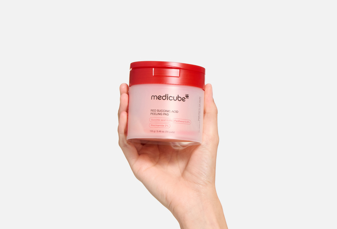 Medicube Exfoliating peeling pads Red Succinic Acid Panthenol Pad