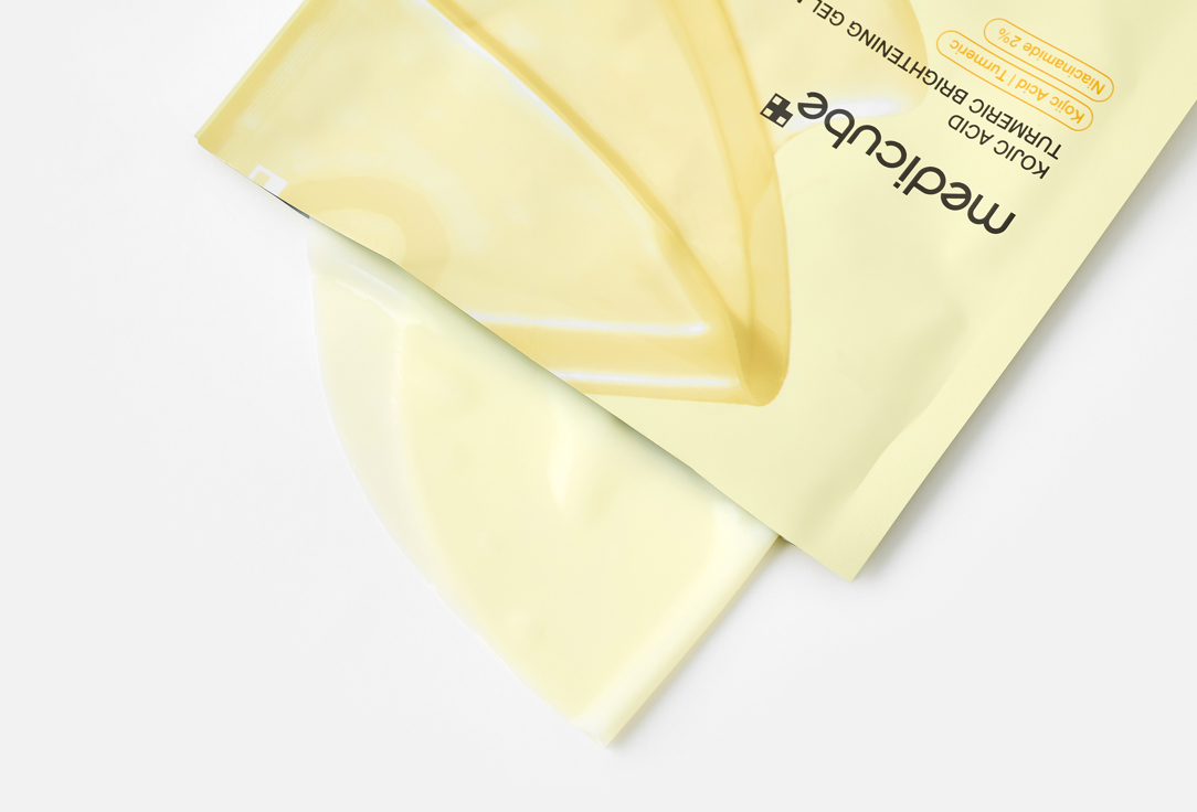 Medicube Smoothing & Brightening Face Mask Pack Kojic Acid Turmeric Brightening Gel Mask