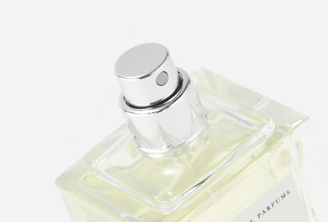 ESSENTIAL PARFUMS PARIS EXTRAIT DE PARFUM THE MUSC by Calice Becker
