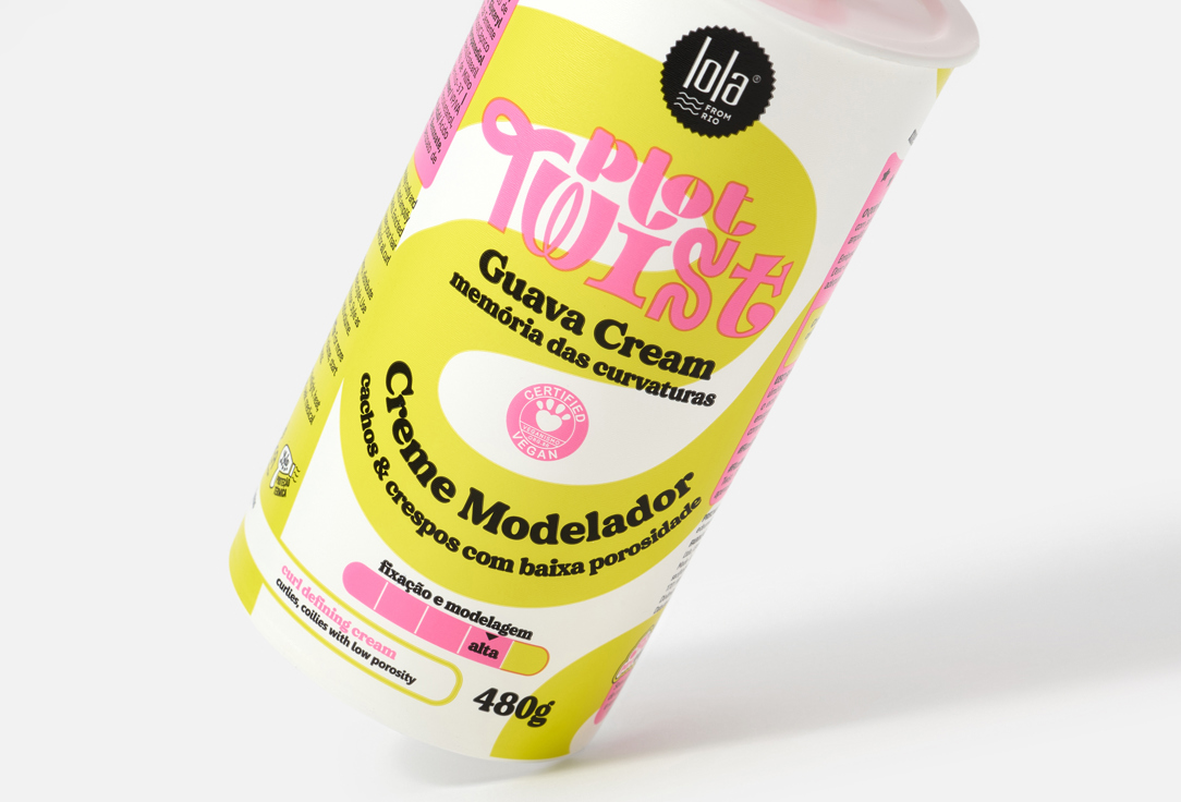 Lola from Rio Styling Cream for Curly Hair Plot Twist guava Curl Styling Cream 490 g Lola from Rio Styling Cream for Curly Hair Plot Twist guava Curl Styling Cream