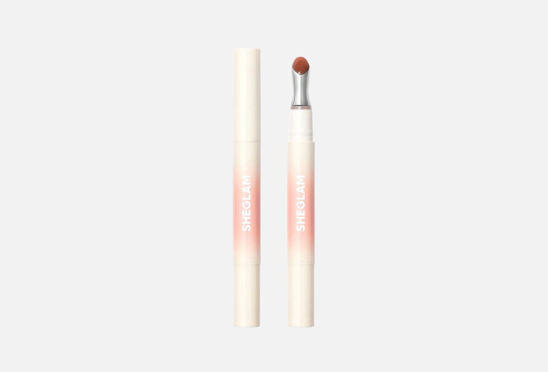Bold Booster Lip Plumper  1 Latte Luxe