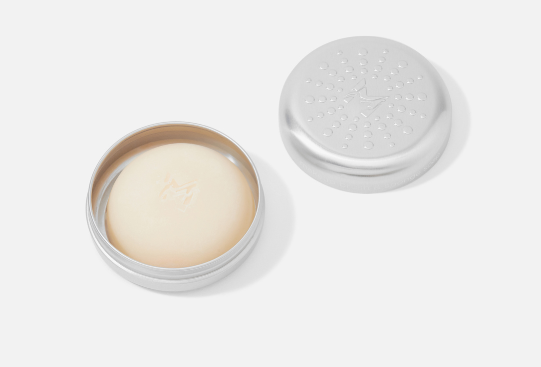 Manly PRO Cleansing soap for makeup brushes & sponges Makeup brush & sponge soap