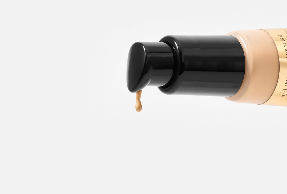 MakeUp Revolution Smoothing face primer Superfix Grip