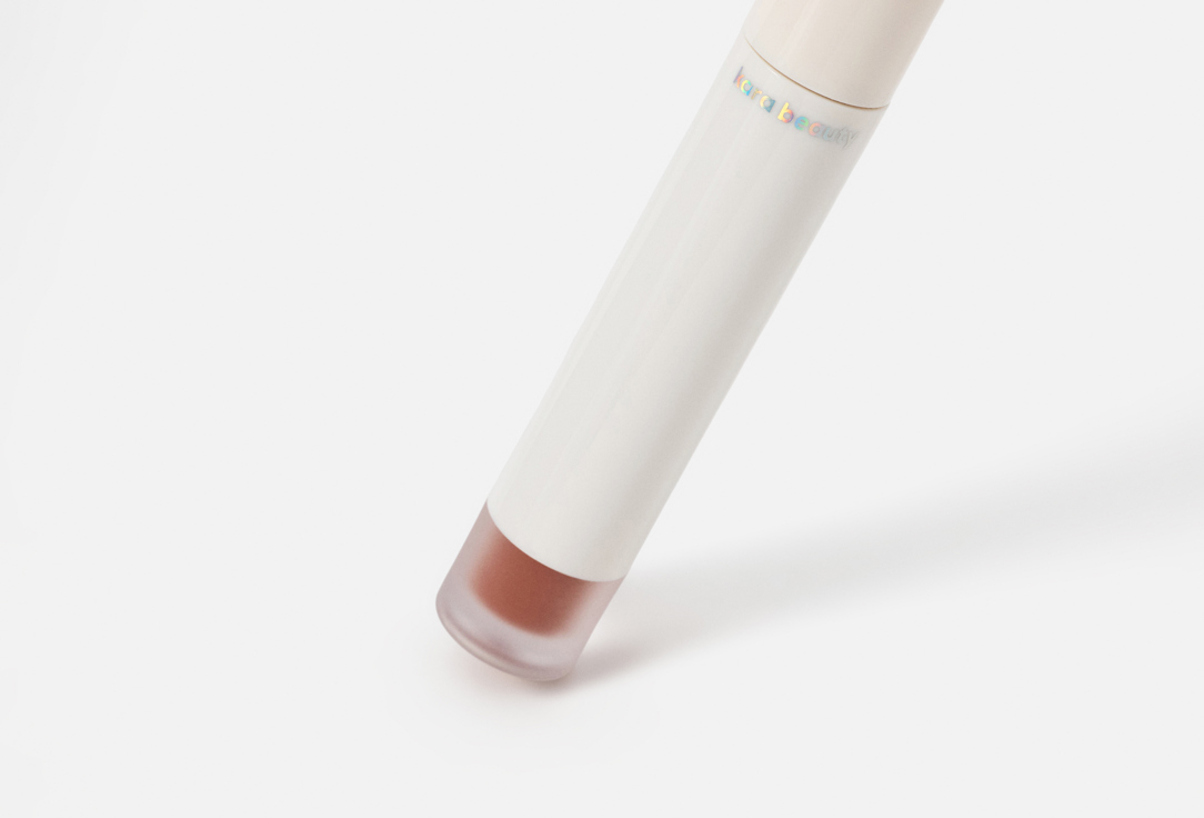 KARA BEAUTY Hydrating glossy lip tint Stay Glassy
