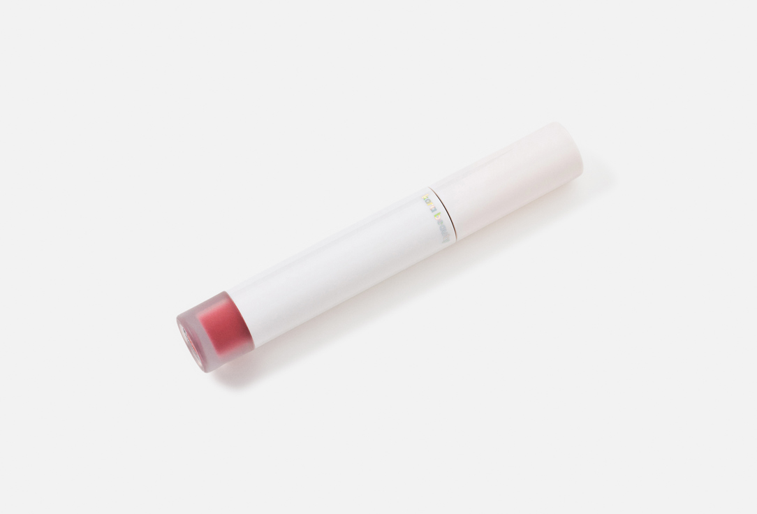 KARA BEAUTY Hydrating glossy lip tint Stay Glassy