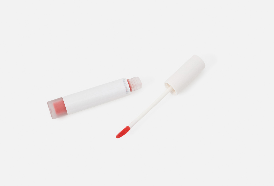 KARA BEAUTY Hydrating glossy lip tint Stay Glassy