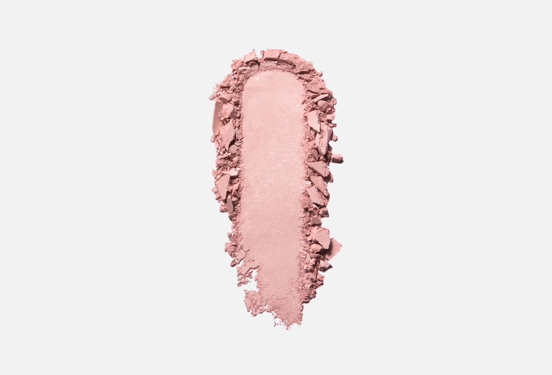 Milk Touch Soft-focus powder blusher Tone-On Blusher