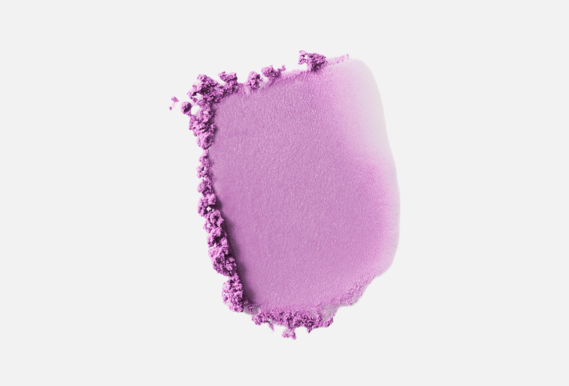 LAKA Silky-soft powder blush Love Silk Blush