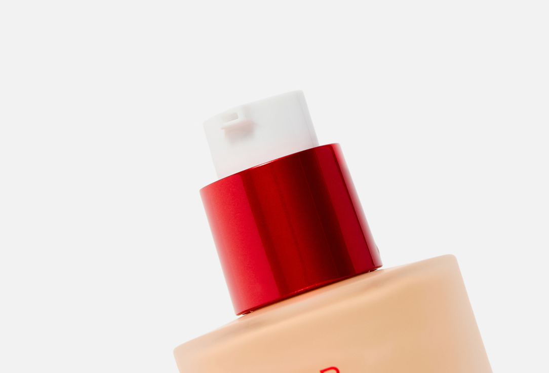 TIRTIR Long-Wear Radiant Liquid Foundation Mask Fit Red