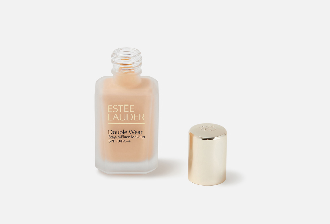 Estée Lauder liquid matte foundation SPF 10 Double Wear Stay in Place