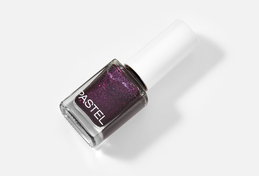 Pastel Cosmetics Glossy Nail Lacquer Nail Polish 401, Glittery deep purple 13 ml Pastel Cosmetics Glossy Nail Lacquer Nail Polish