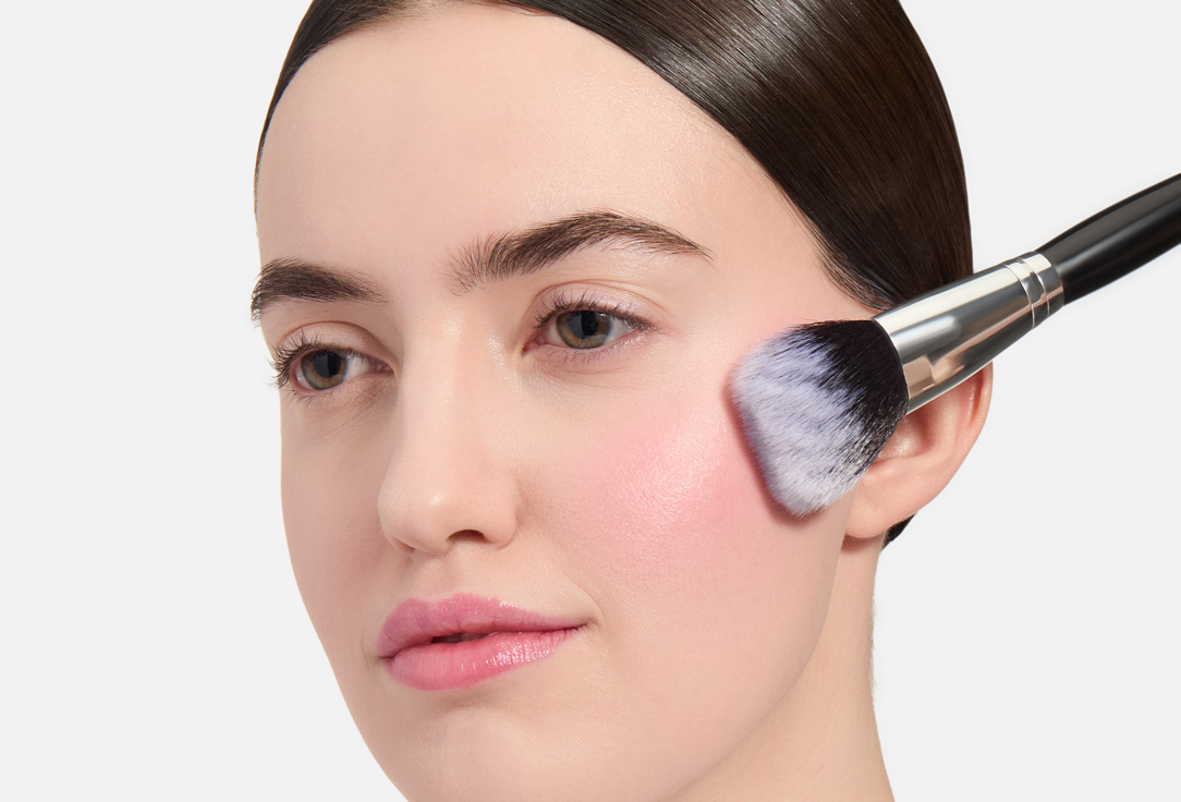 Estée Lauder Liquid blush Futurist Blushmaker Eleva 10 ml Estée Lauder Liquid blush Futurist Blushmaker