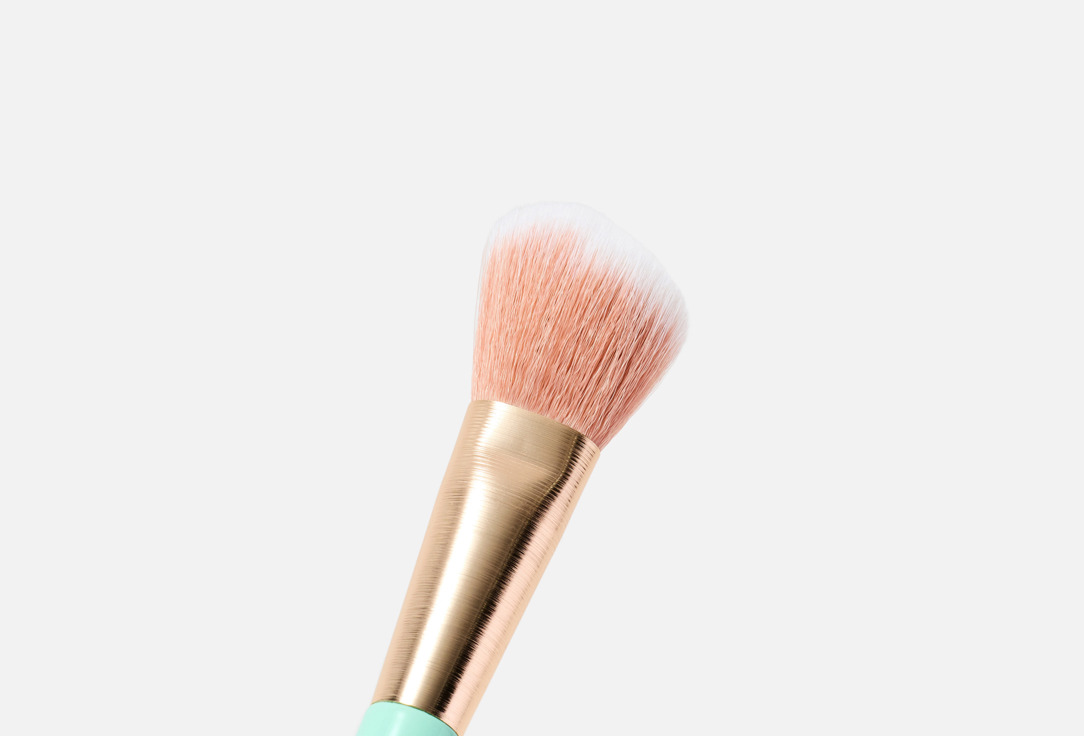 Sweed Makeup Brush Angled Blush Brush 1 pcs Sweed Makeup Brush Angled Blush Brush