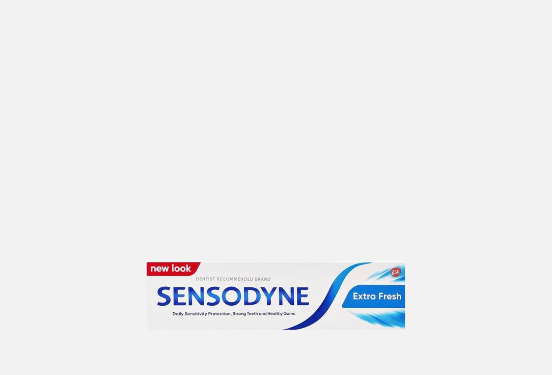Sensodyne Daily fluoride toothpaste for sensitive teeth Extra Fresh