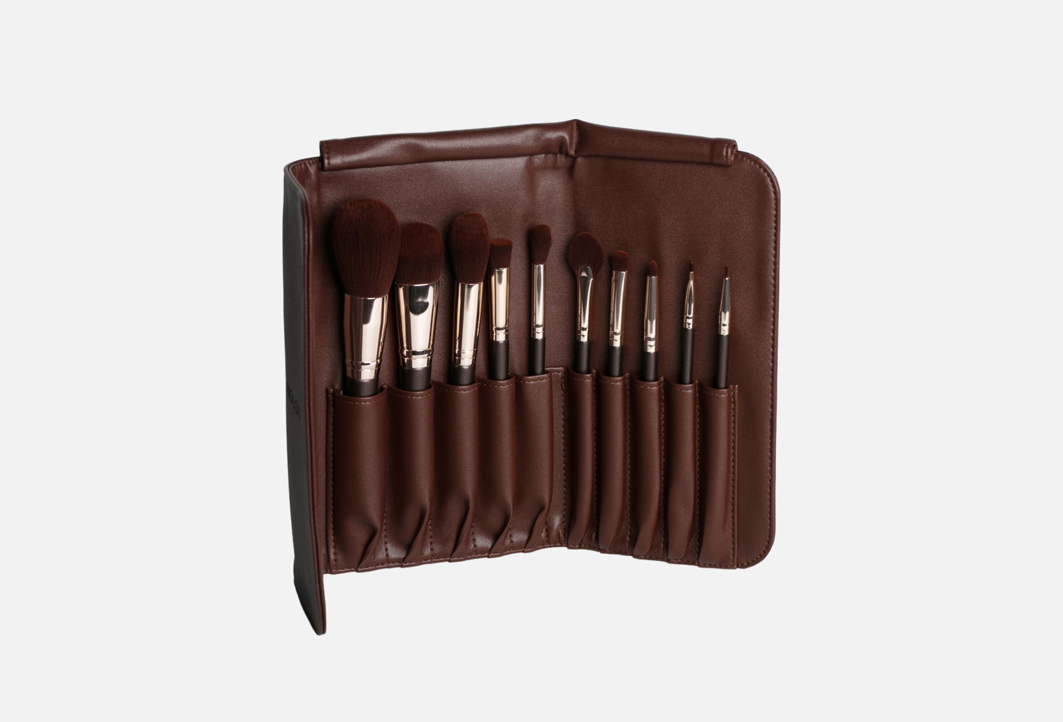 Brush Set in a Case Chocolate  1 