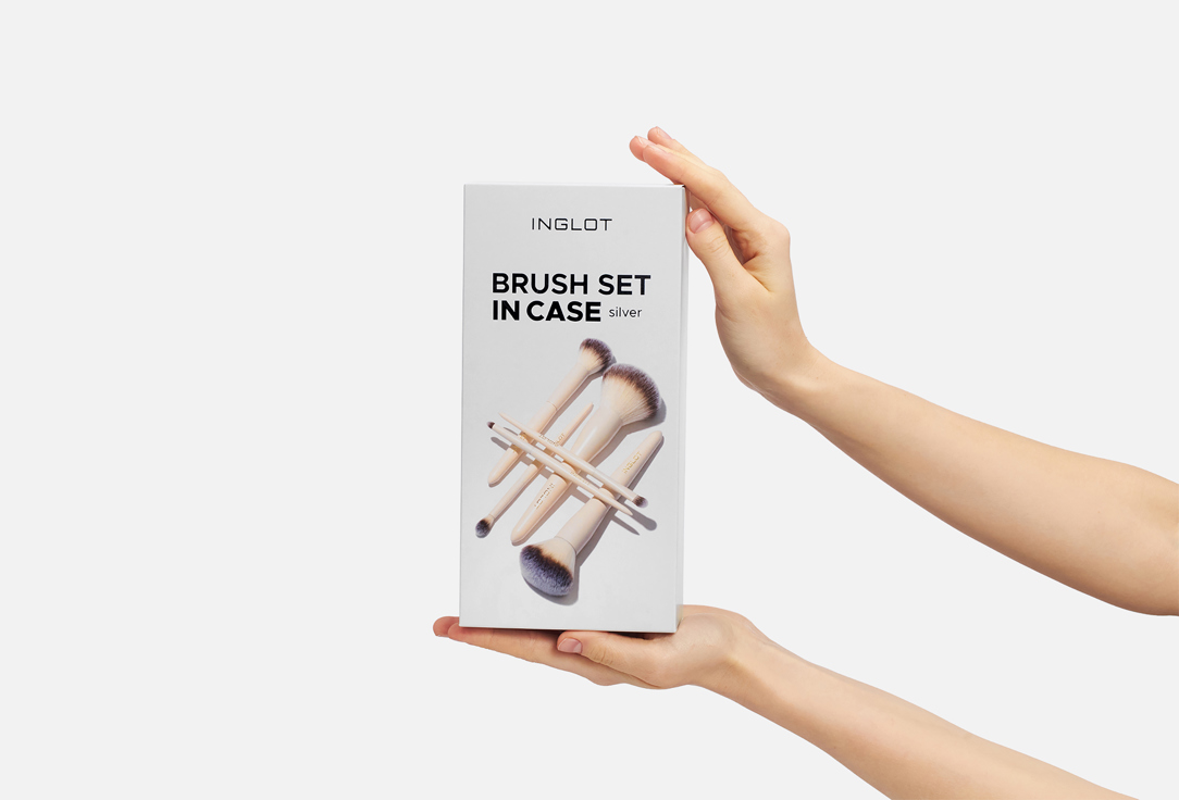 Inglot Professional makeup brush set with case Brush Set in Case Silver