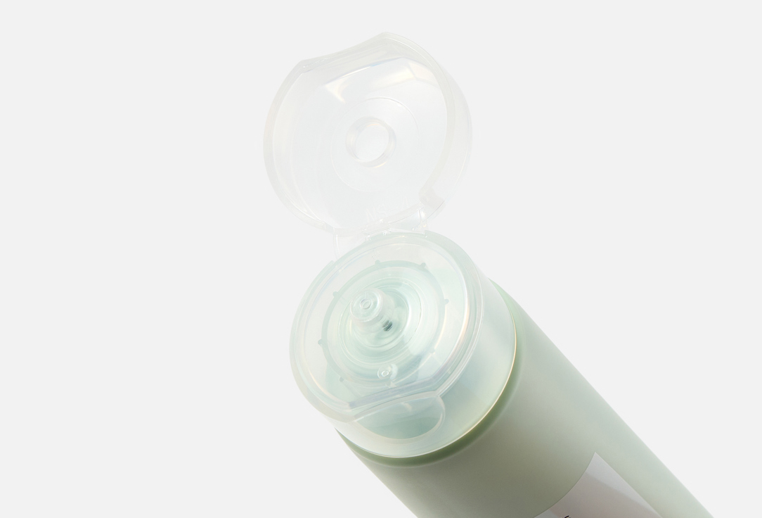 Skin1004 Facial peeling gel Madagascar Centella Tea-Trica 125 ml Skin1004 Facial peeling gel Madagascar Centella Tea-Trica