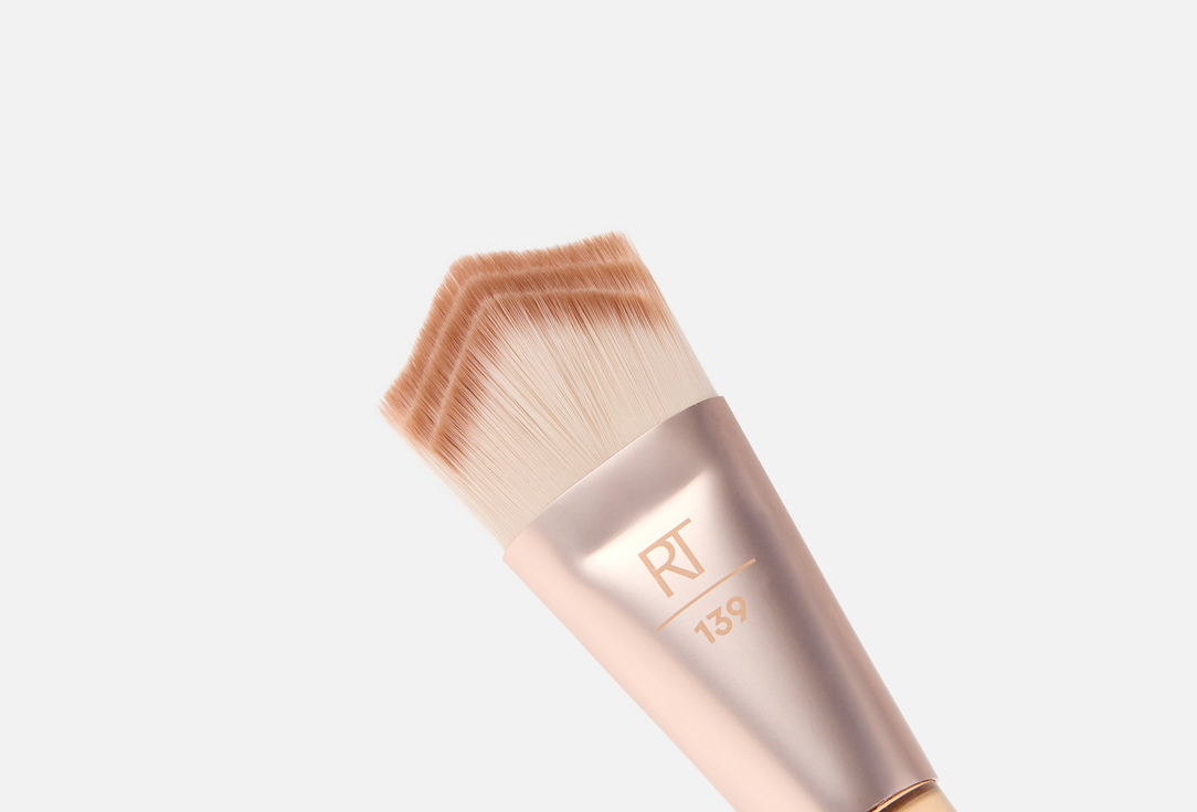 Real Techniques foundation face brush New Nudes 2.0 Prism Pro