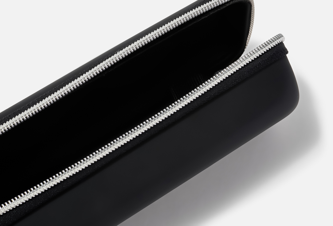 S-Heart-S Scalp Brush Case Long Brush Zipper Case Black 1 pcs S-Heart-S Scalp Brush Case Long Brush Zipper Case