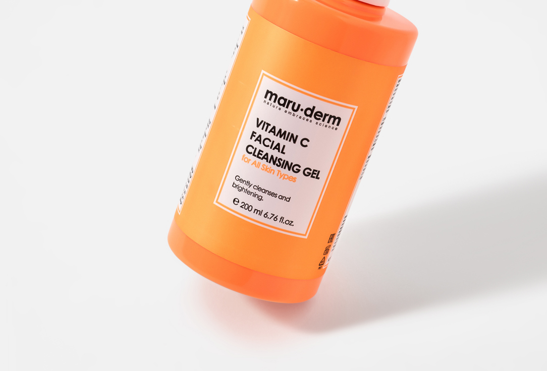 Maru.derm Brightening face cleansing gel Vitamin C Facial Cleansing Gel 200 ml Maru.derm Brightening face cleansing gel Vitamin C Facial Cleansing Gel