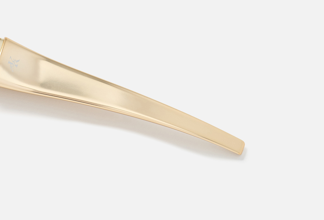 KLA Beauty Foundation brush Golden Foundation Brush
