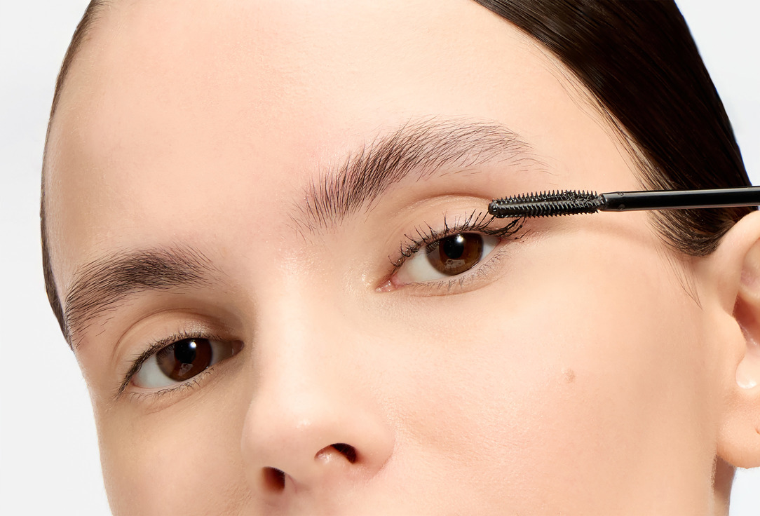 Topface Volumizing mascara for defined expressive lashes UpLifted