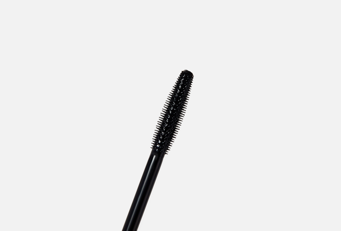 Divage Volumizing Heat-Resistant Mascara Power In Eyes