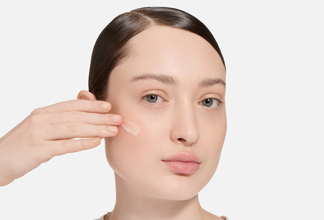 Estée Lauder Firming Face Serum Revitalizing + Supreme