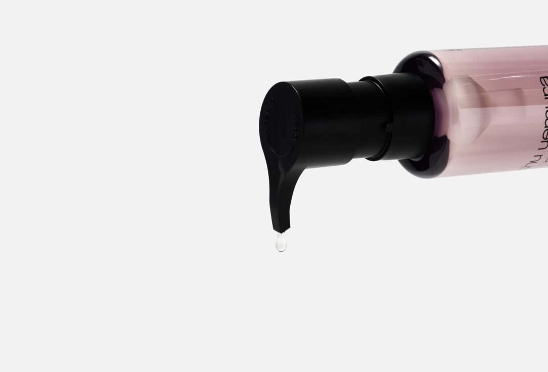 Shu Uemura Осветляющее очищающее масло для лица blanc:chroma